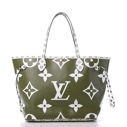 Louis Vuitton Monogram Giant Neverfull MM Kaki 2 of 12