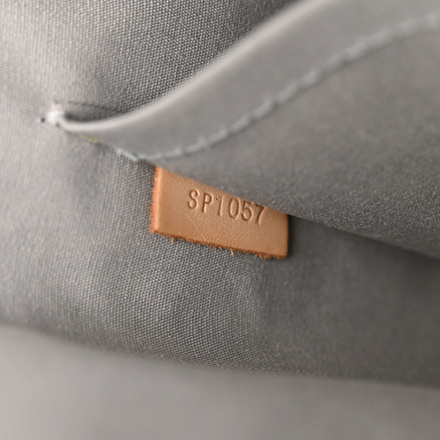 Monogram Miroir Lockit Silver