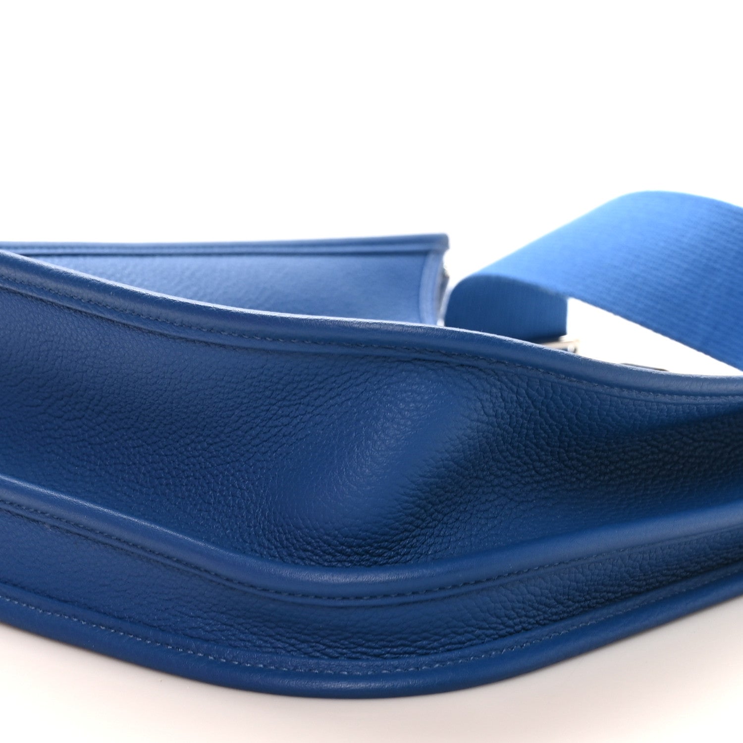 Hermes Taurillon Clemence Evelyne III PM Bleu Royal 10 of 10