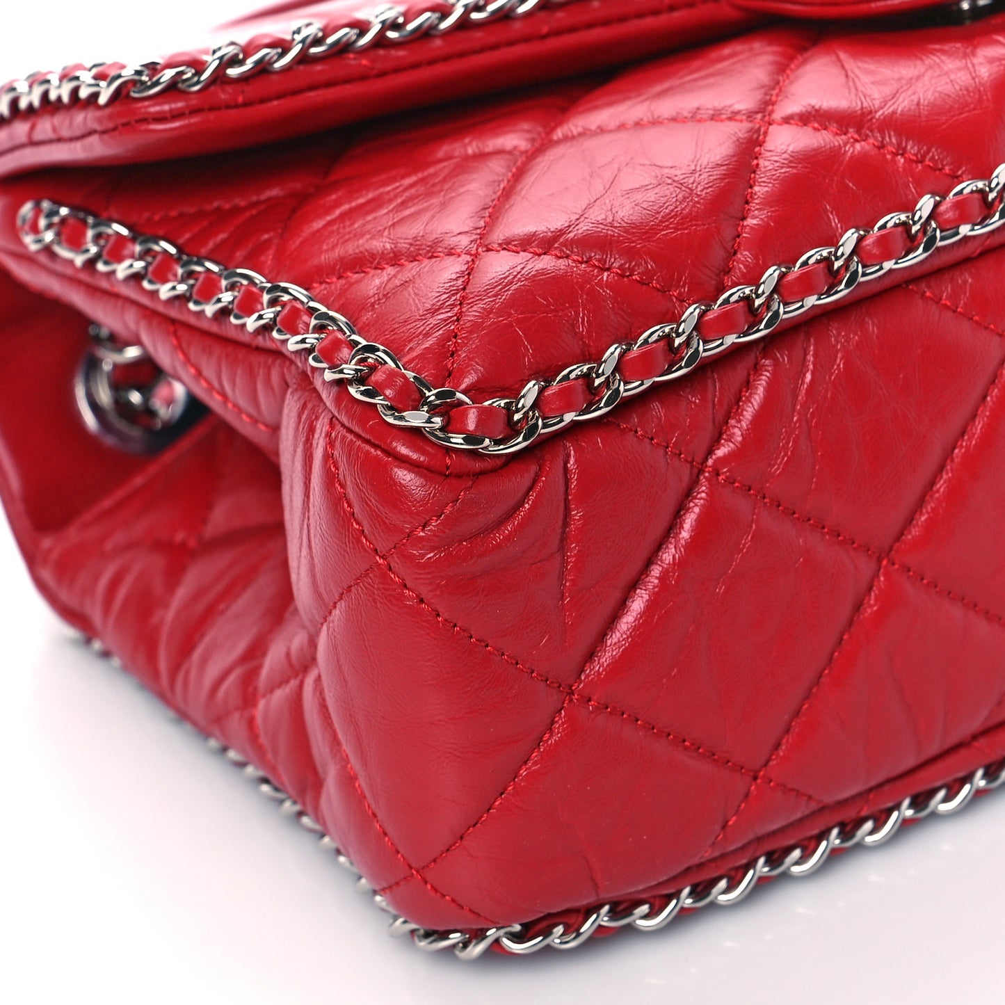 Crumpled Calfskin Medium Chain All Over Flap Red
