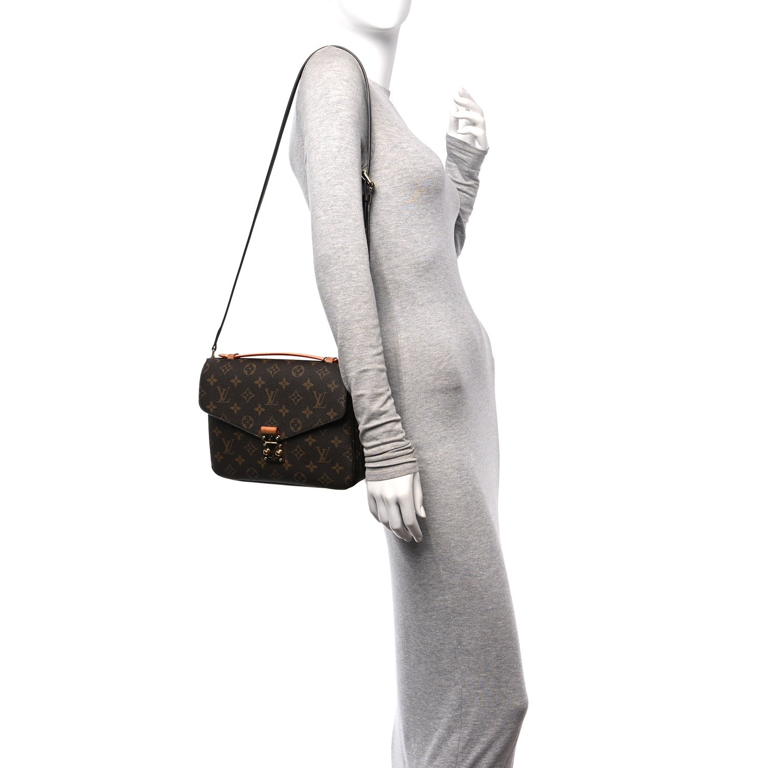 Louis Vuitton Monogram Pochette Metis 2 of 9