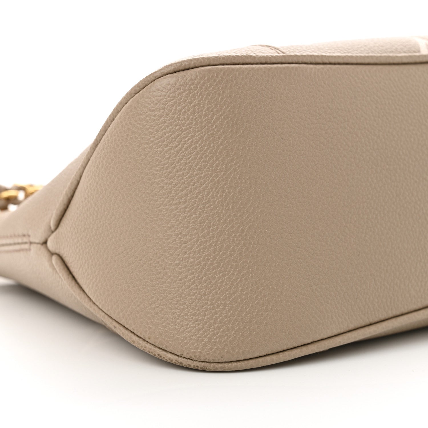 Louis Vuitton Empreinte Monogram Giant Boulogne Tourterelle Creme 8 of 9