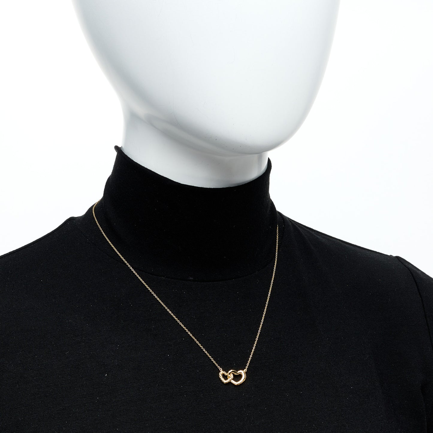 18K Yellow Gold Diamond Cable Collectibles Interlocking Heart Pendant Necklace