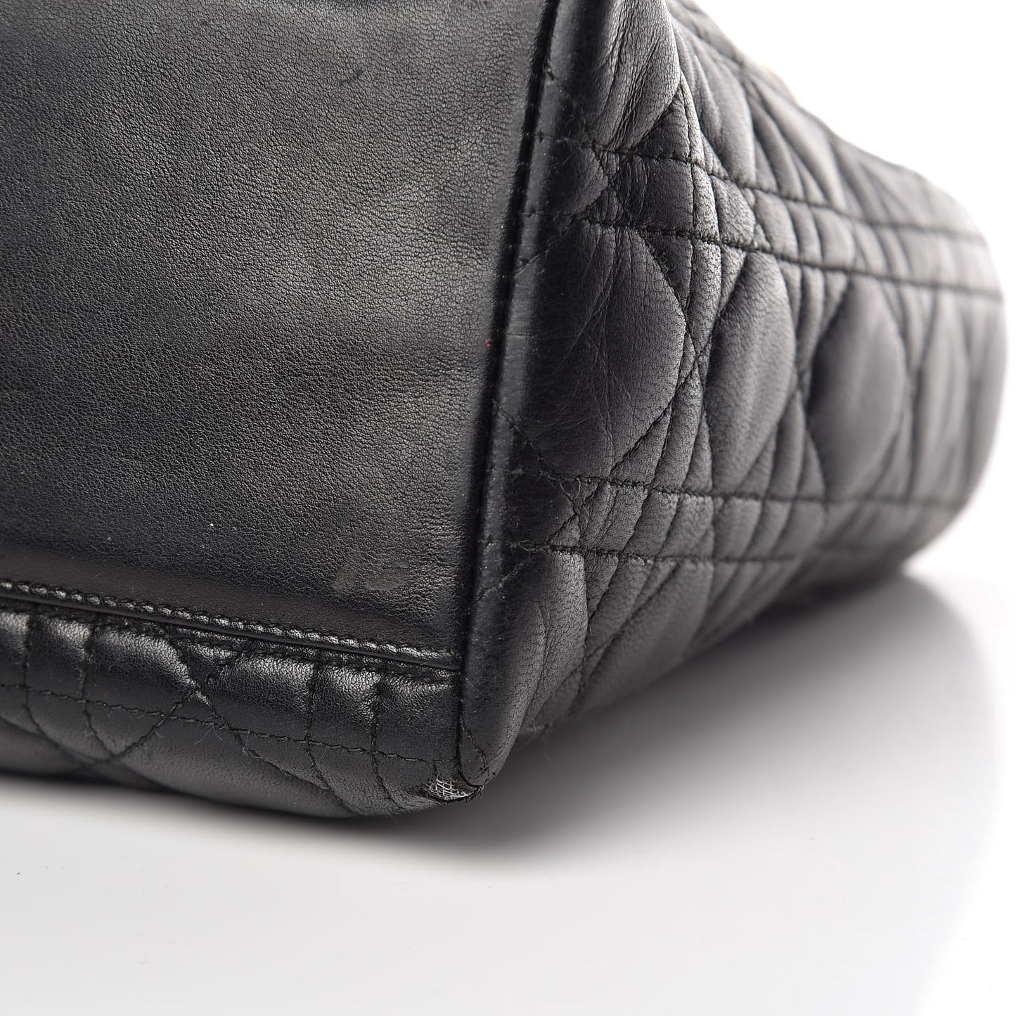 Lambskin Cannage Medium Lady Dior Black