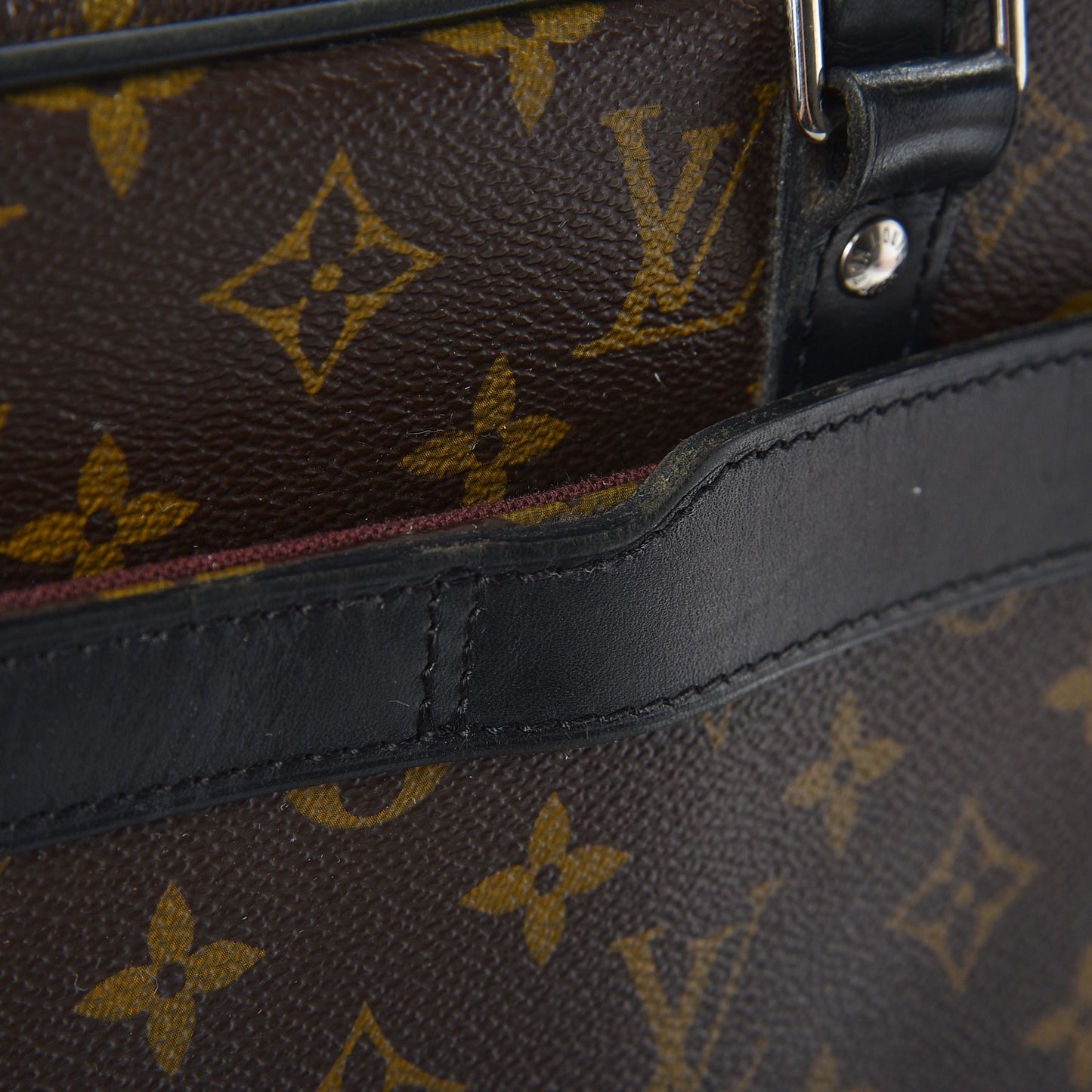 Monogram Macassar Porte-Documents Voyage GM