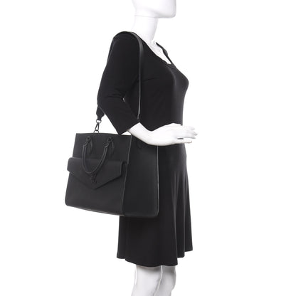 Louis Vuitton Soft Calfskin Lockme Tote MM Black 2 of 10