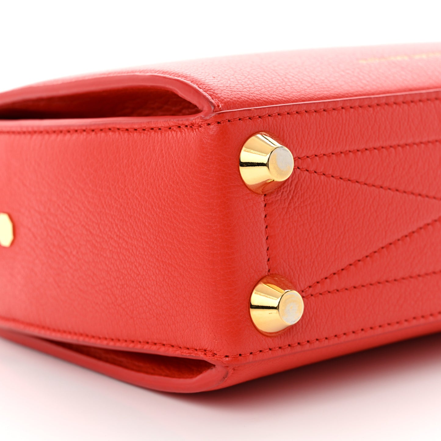 Fine Grain Goatskin Box Shoulder Bag 19 Red