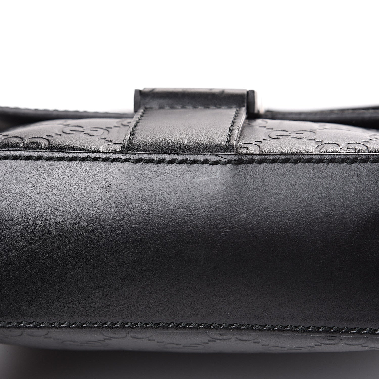 Gucci Guccissima Signature Single Buckle Flap Messenger Bag Black 11 of 14