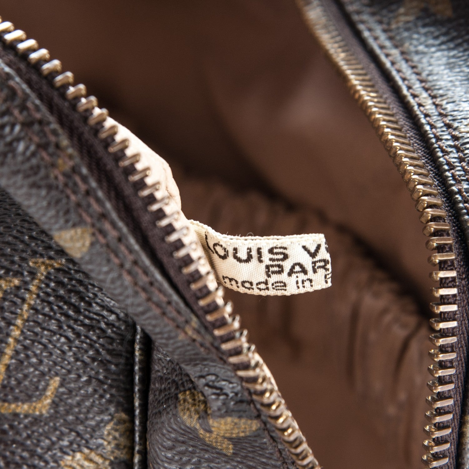 Louis Vuitton Monogram Trousse Toilette 28 6 of 8