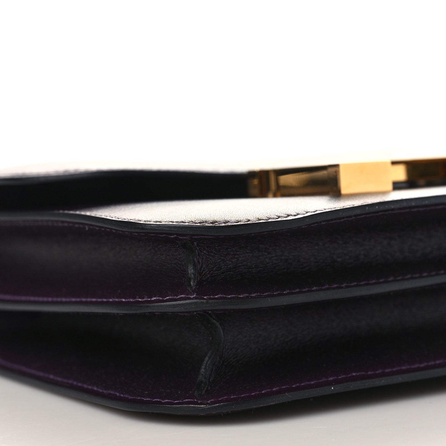 Box Constance 18 Raisin