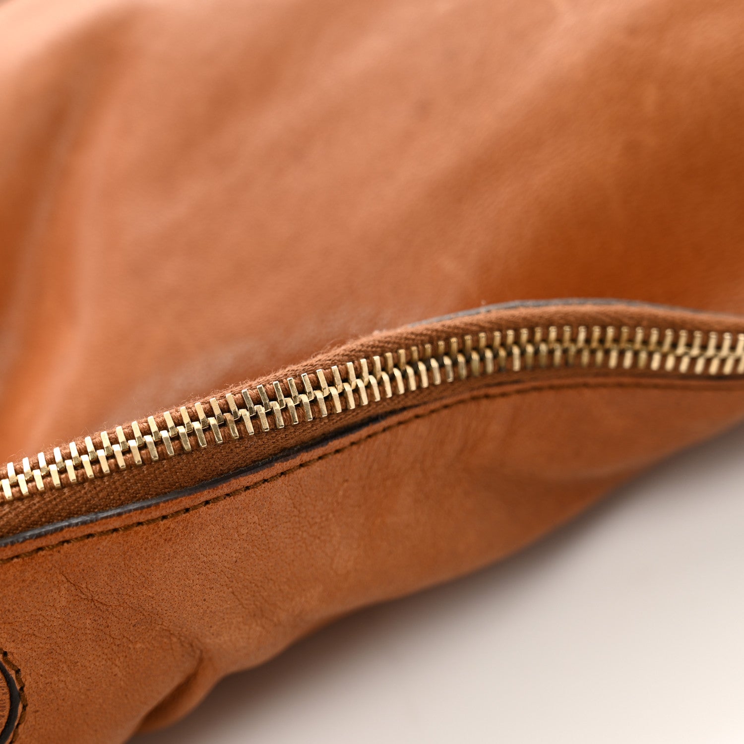Alexander McQueen Calfskin De Manta Clutch Tan 9 of 10