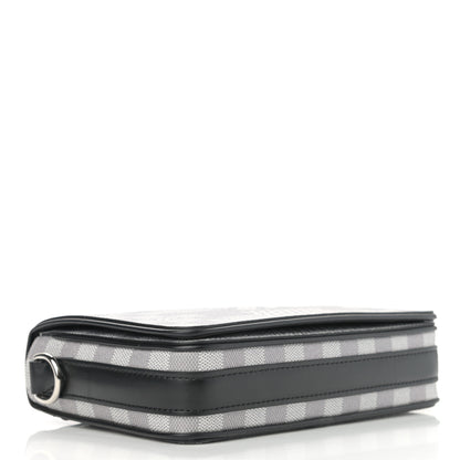 Louis Vuitton Damier Graphite 3D Studio Messenger Antarctica 3 of 8