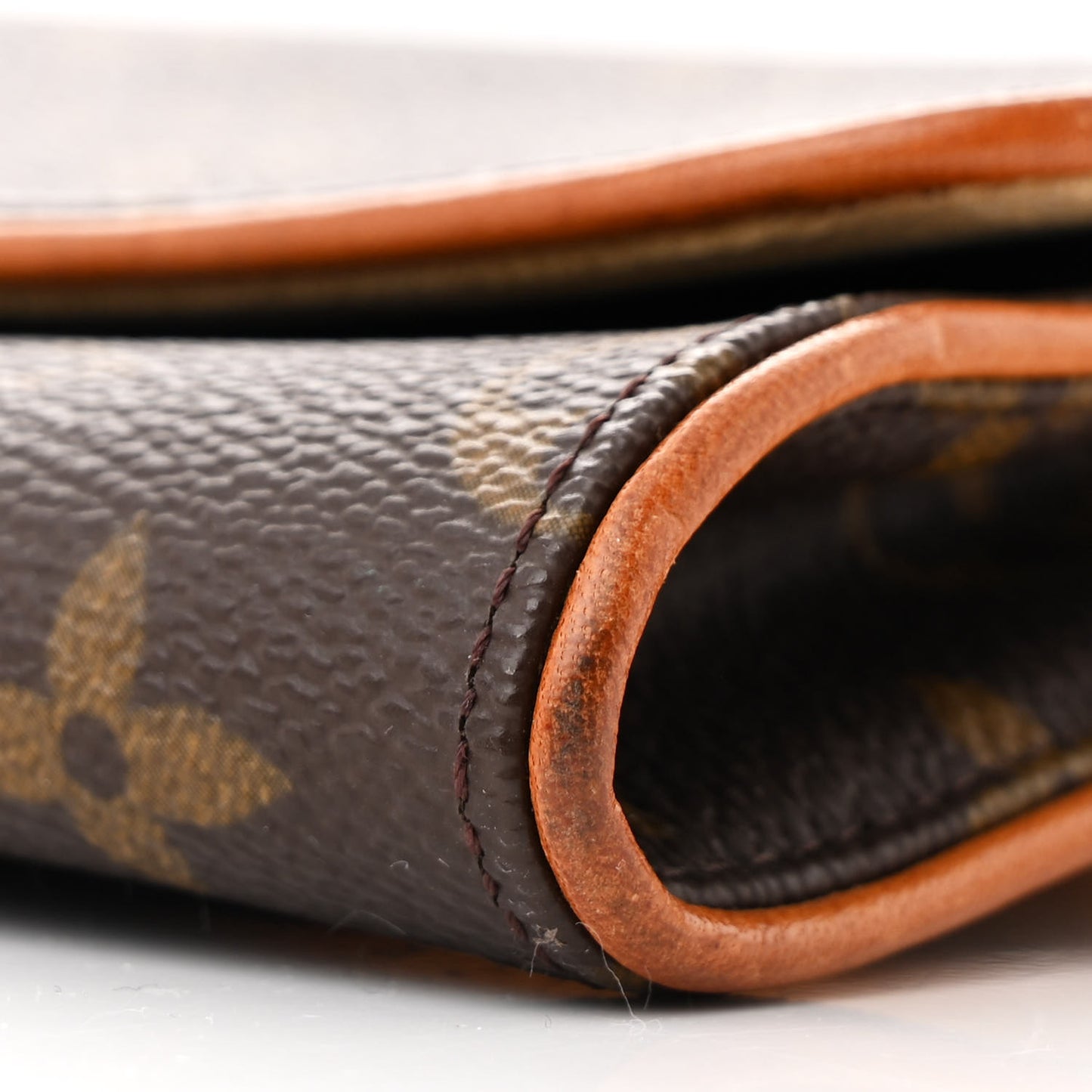 Monogram Pochette Twin GM