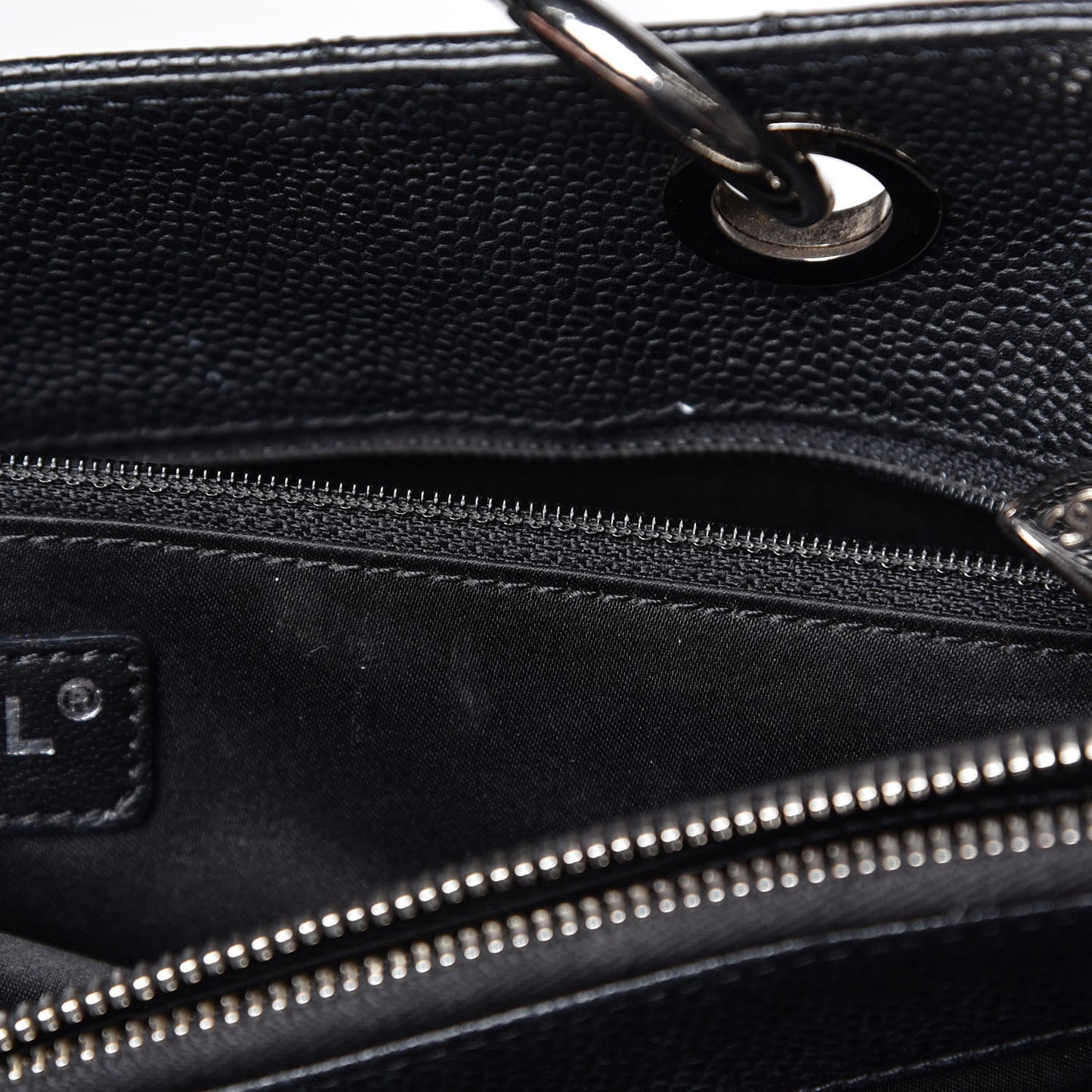 Caviar Quilted Grand Shopping Tote GST Black