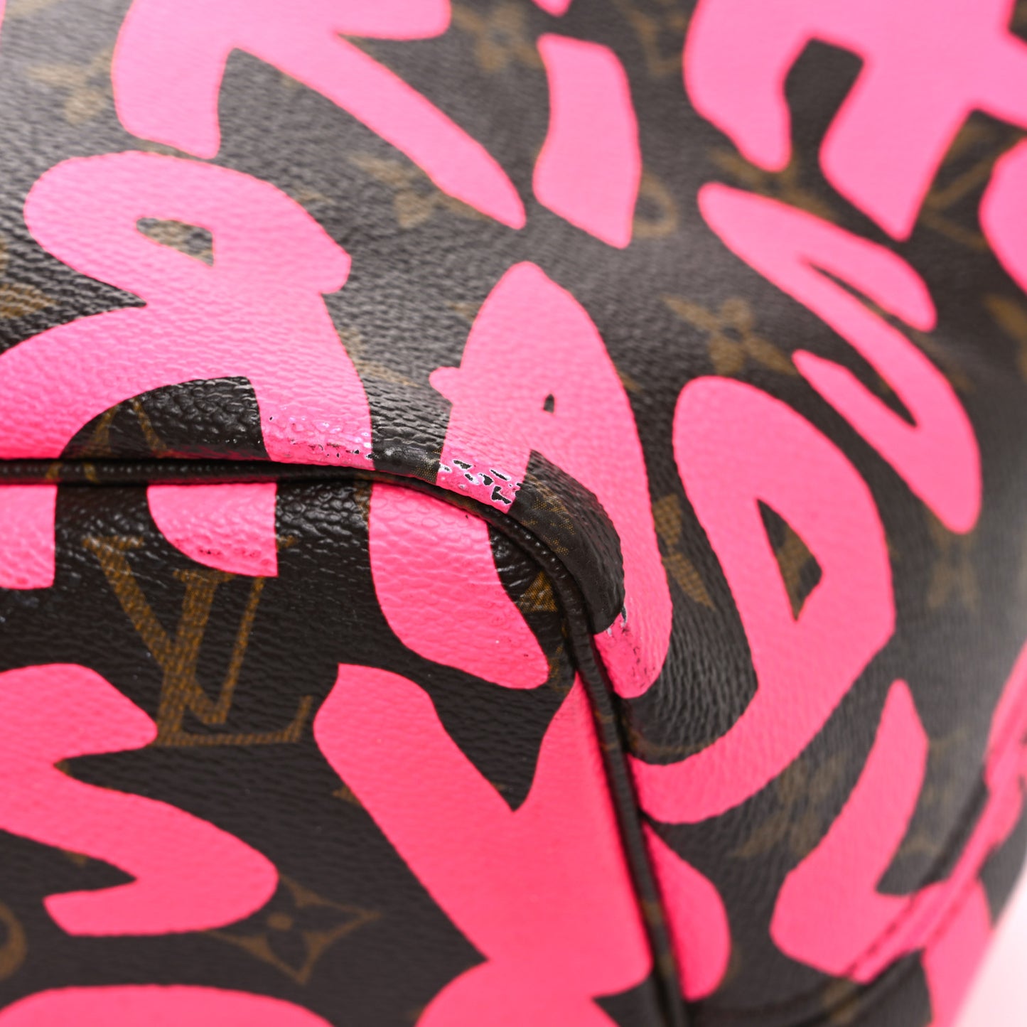 Monogram Graffiti Neverfull GM Fuchsia