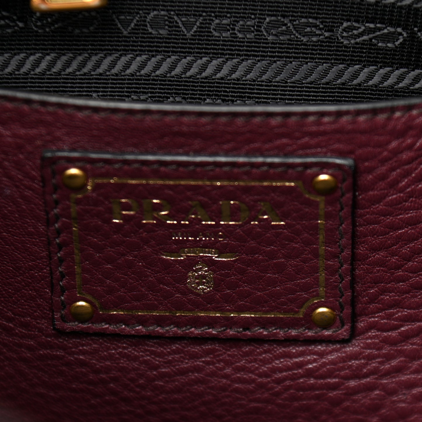 Vitello Daino Tote Granato