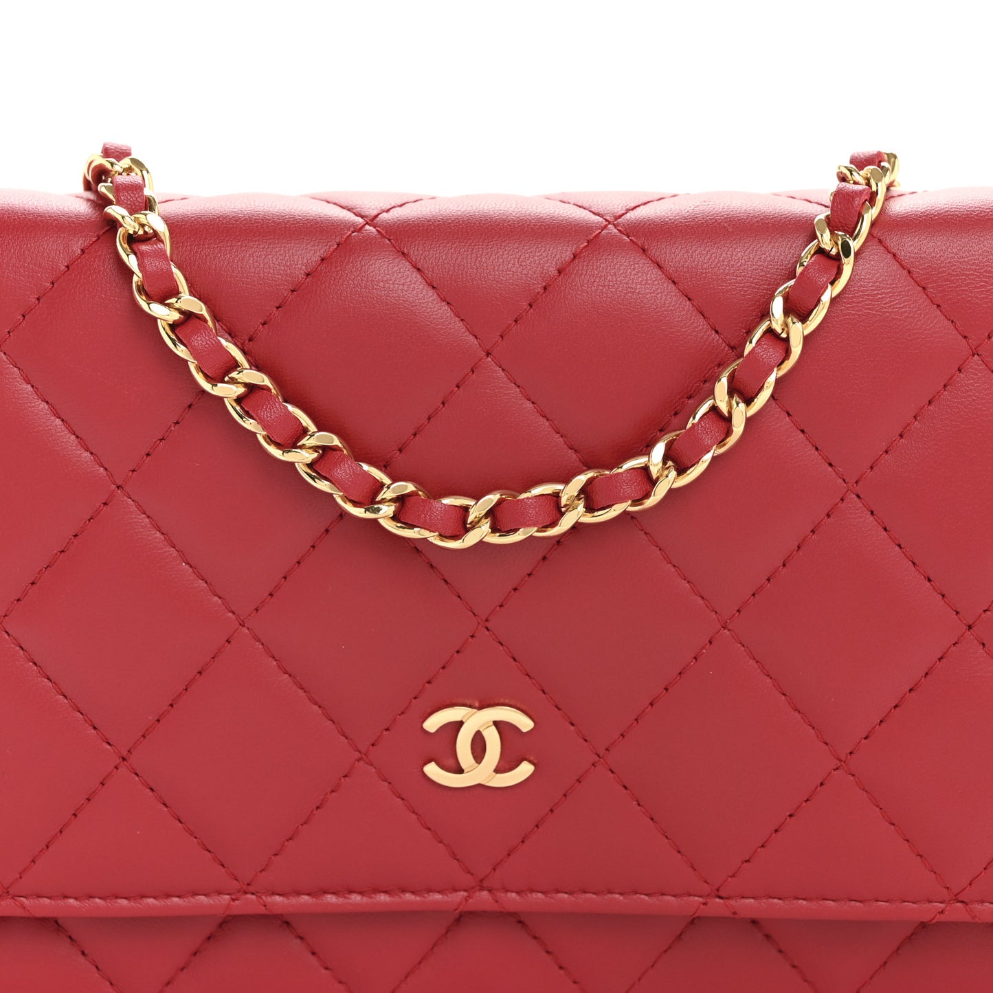 Lambskin Quilted Wallet On Chain WOC Red
