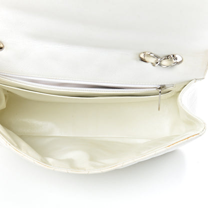 Chanel Caviar Quilted Jumbo Single Flap White 4 of 26
