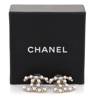 Chanel Pearl Crystal Nefertiti CC Earrings Gold 6 of 6