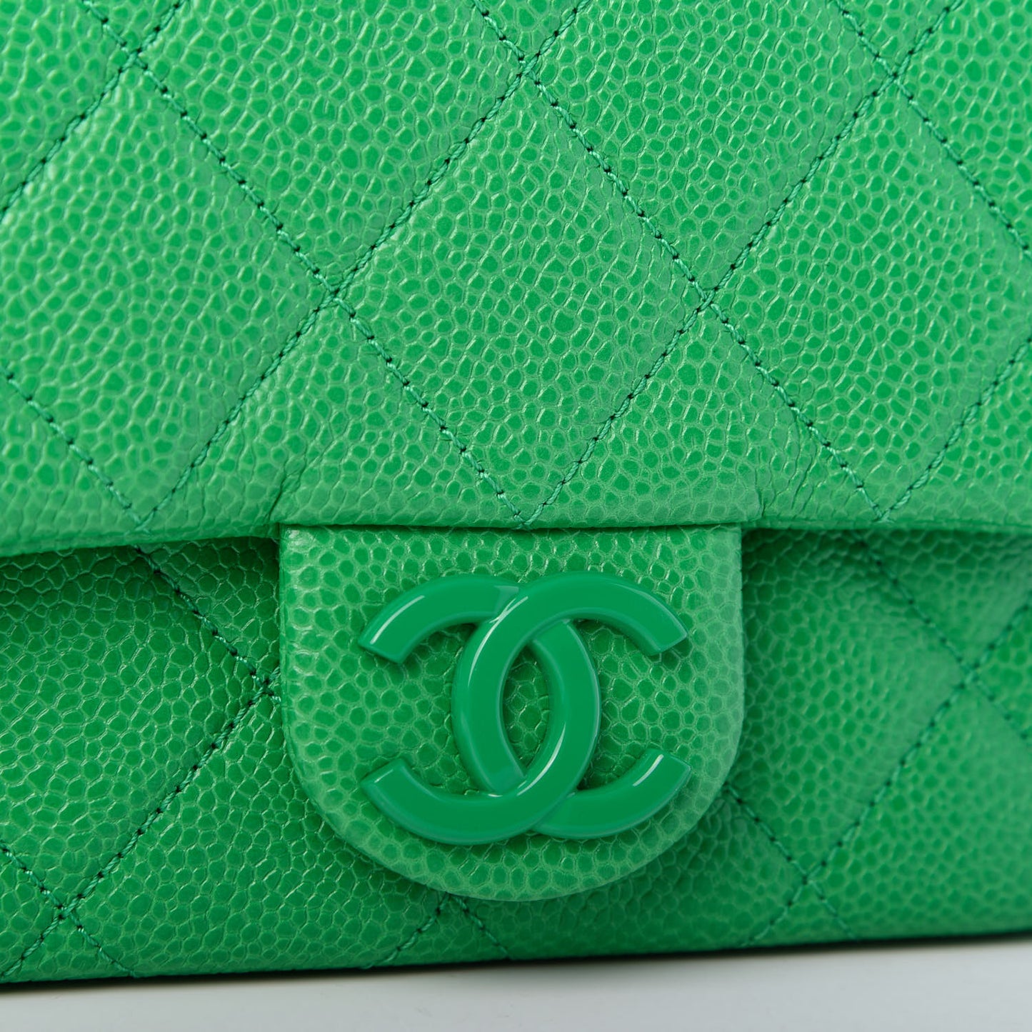Caviar Quilted Mini Incognito Square Flap Green