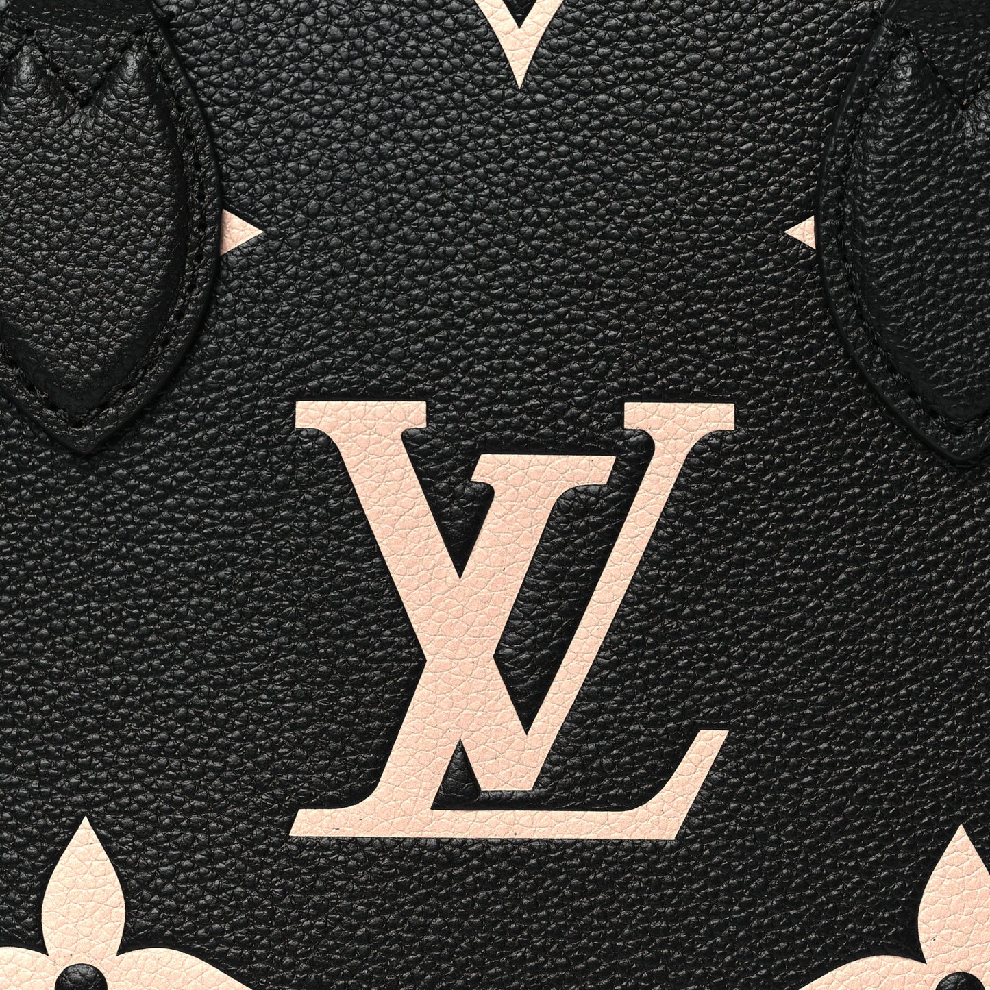 Empreinte Monogram Giant Onthego PM Black Beige