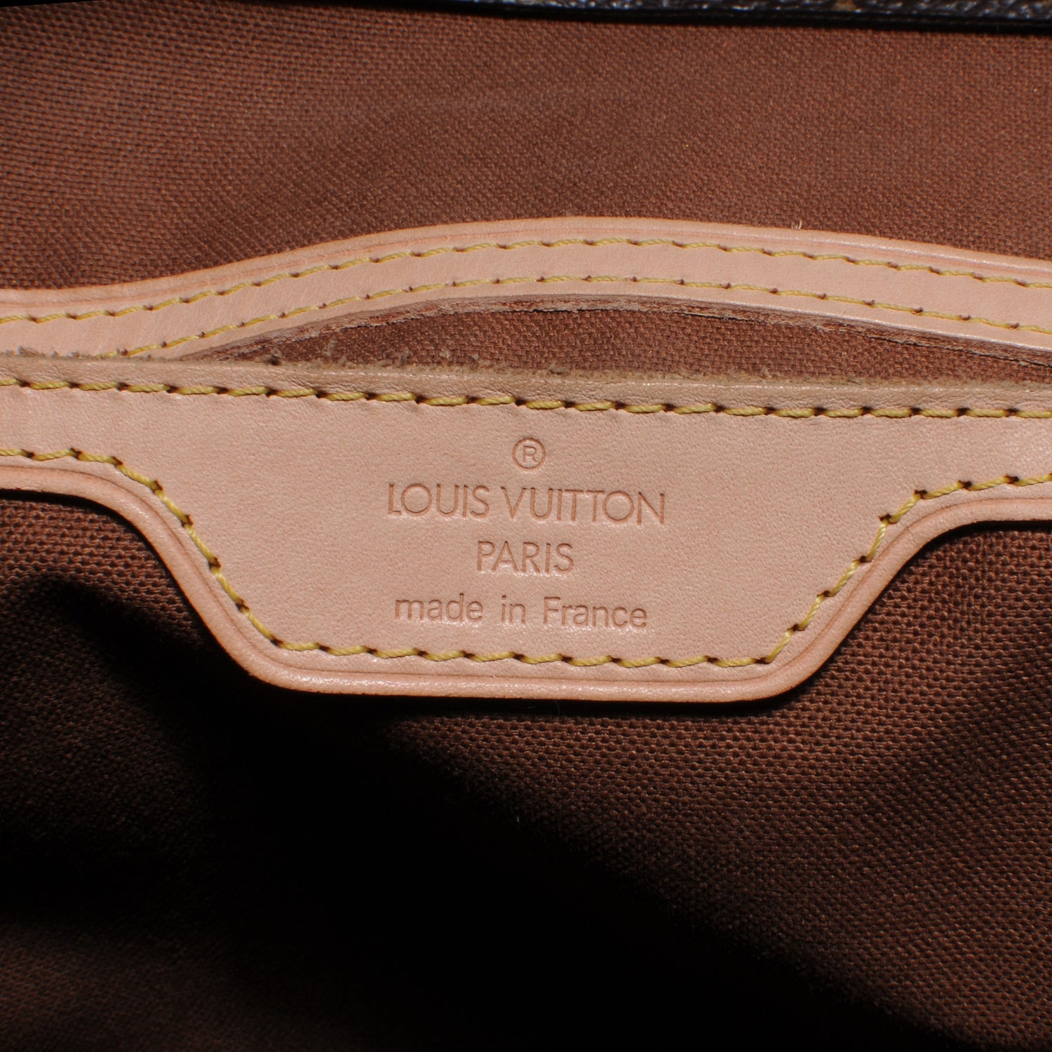 Louis Vuitton Monogram Cabas Mezzo 7 of 13