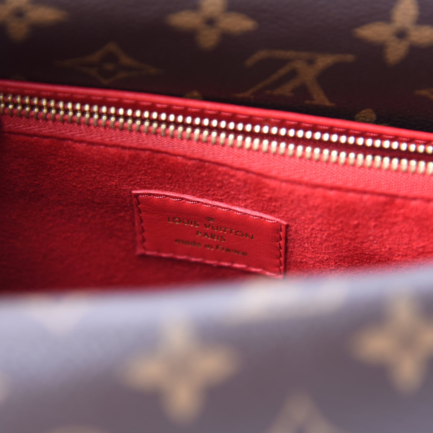 Louis Vuitton Grained Calfskin Monogram Double V Rubis 8 of 9