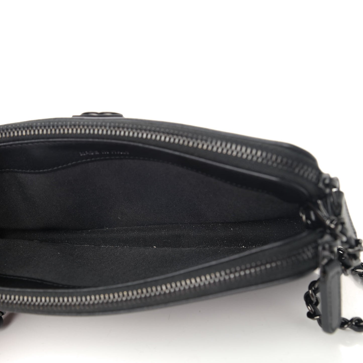 Bi-Color Small Boy Clutch With Chain So Black