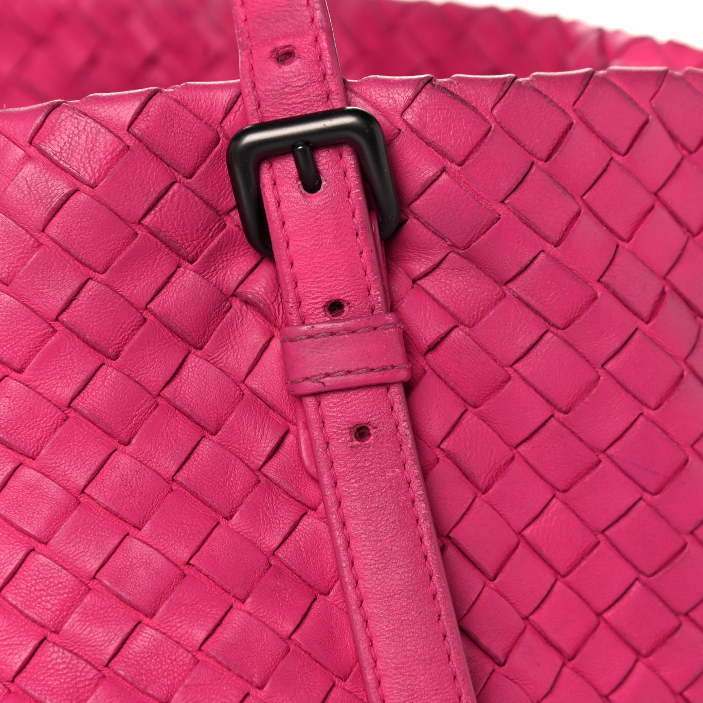 Nappa Intrecciato Large Seamless Tote Fuchsia