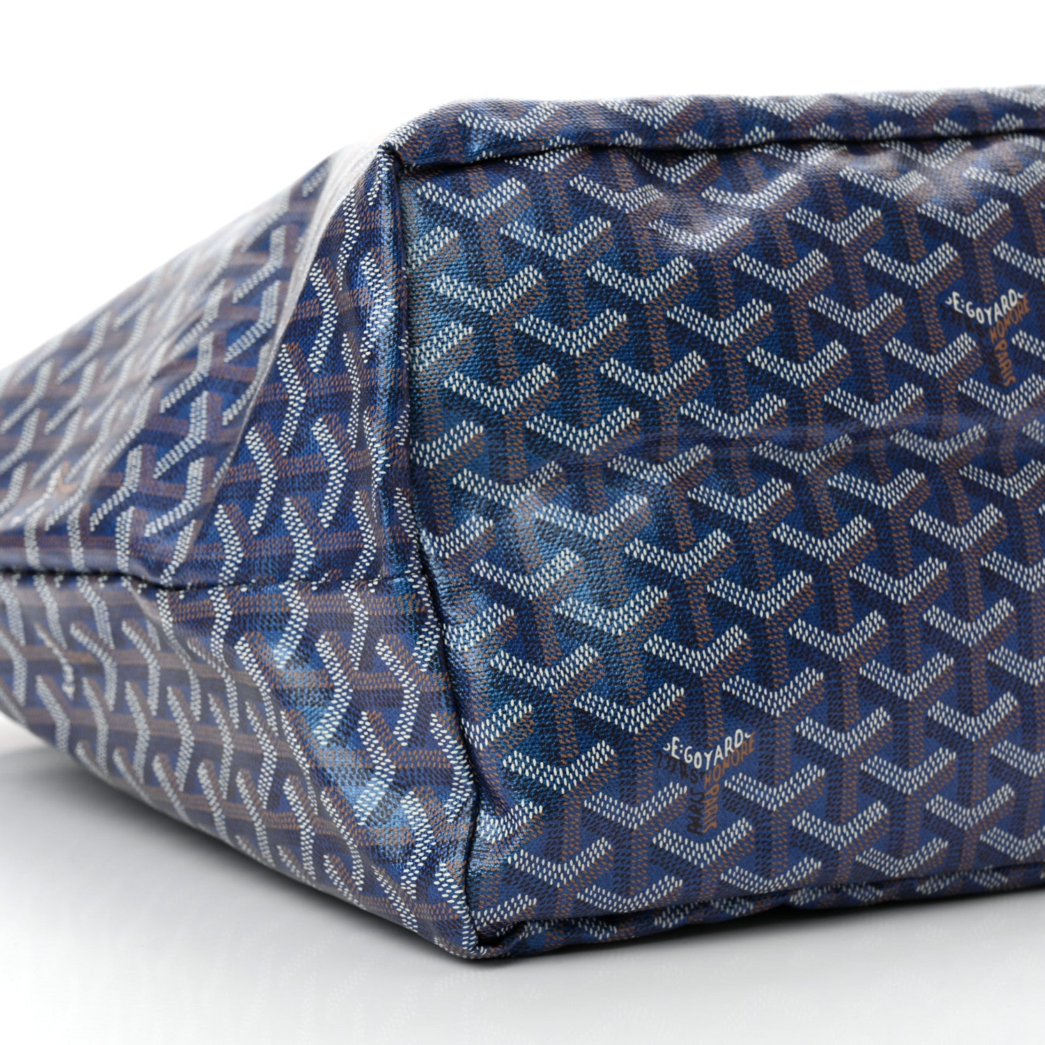 Goyard Iridescent Goyardine Saint Louis GM Pearly Blue 10 of 12