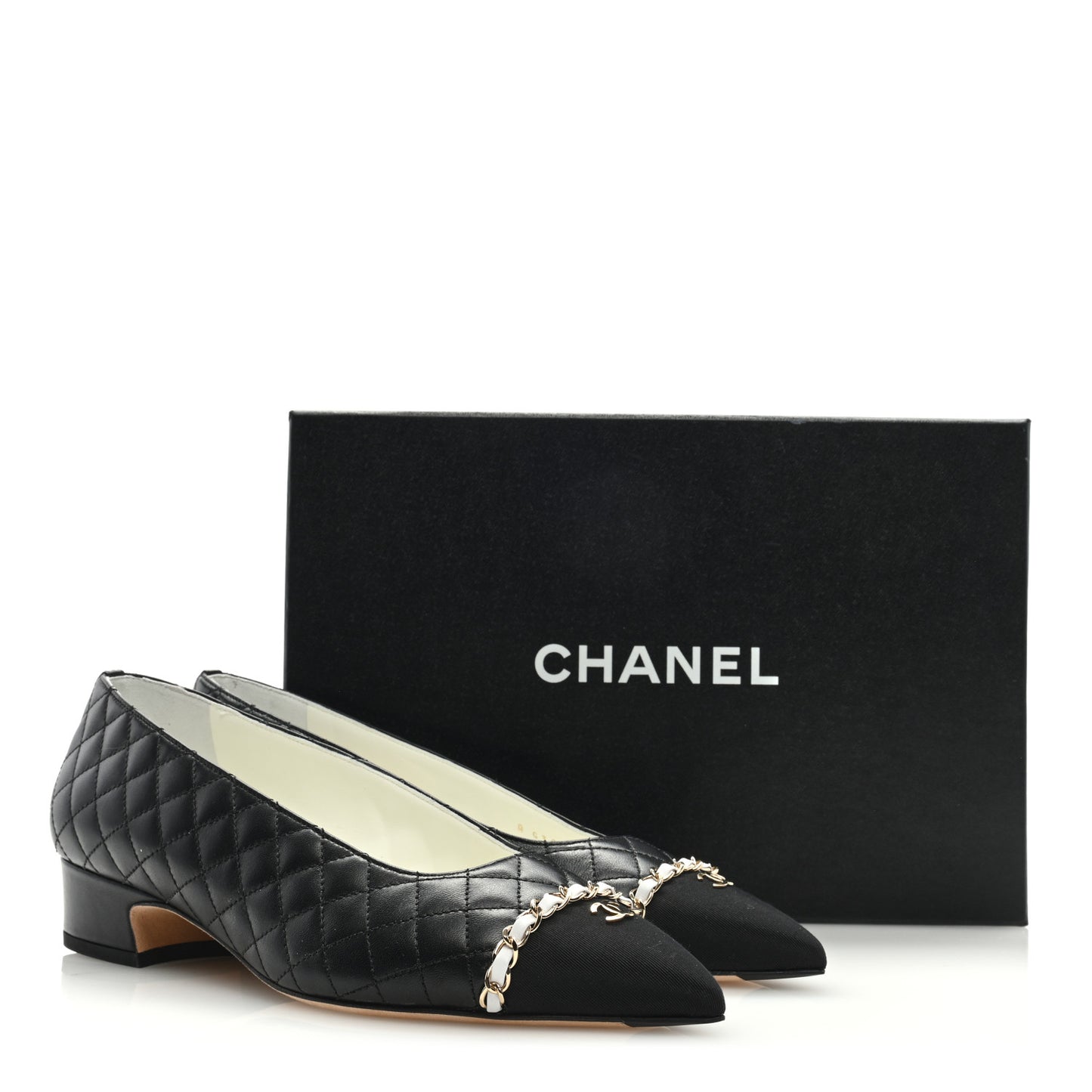 Lambskin Grosgrain Metal Quilted Chain Cap Toe CC Pumps 40 Black