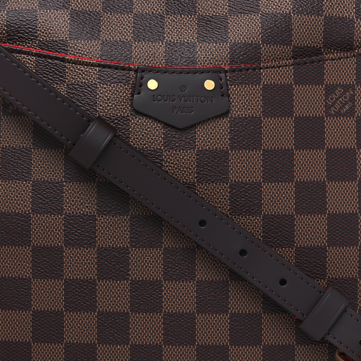 Louis Vuitton Damier Ebene South Bank Besace 8 of 10