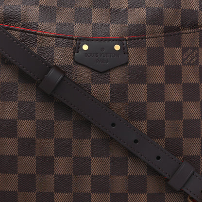Louis Vuitton Damier Ebene South Bank Besace 8 of 10
