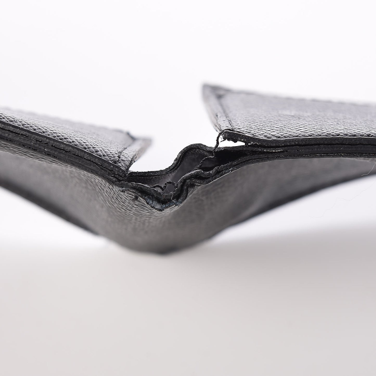 Damier Graphite Slender Wallet