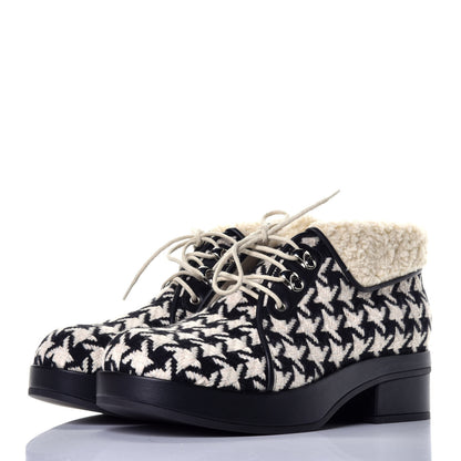 Gucci Optical Tweed Faux Shearling Houndstooth Victor Lace Up Ankle Boots 38 White Black 3 of 8