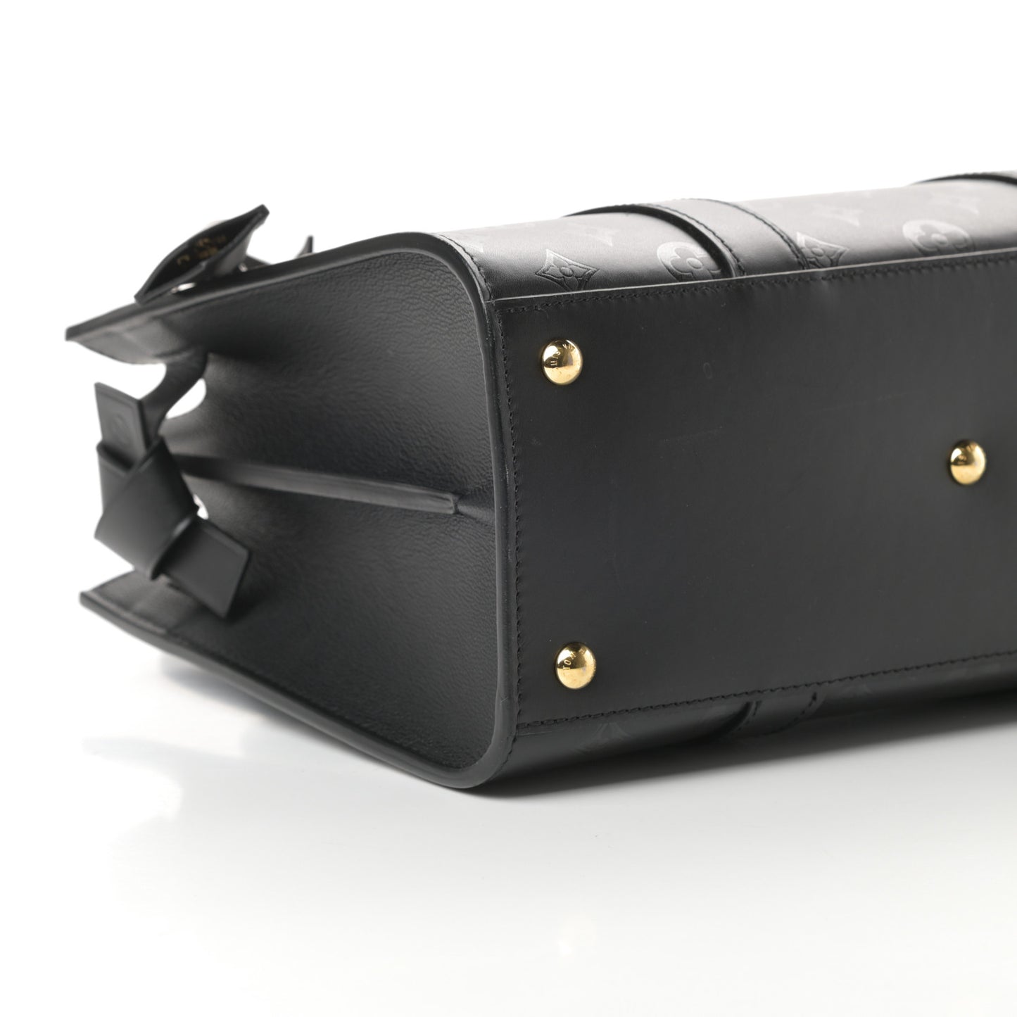 Monogram Cuir Plume Very Tote MM Black