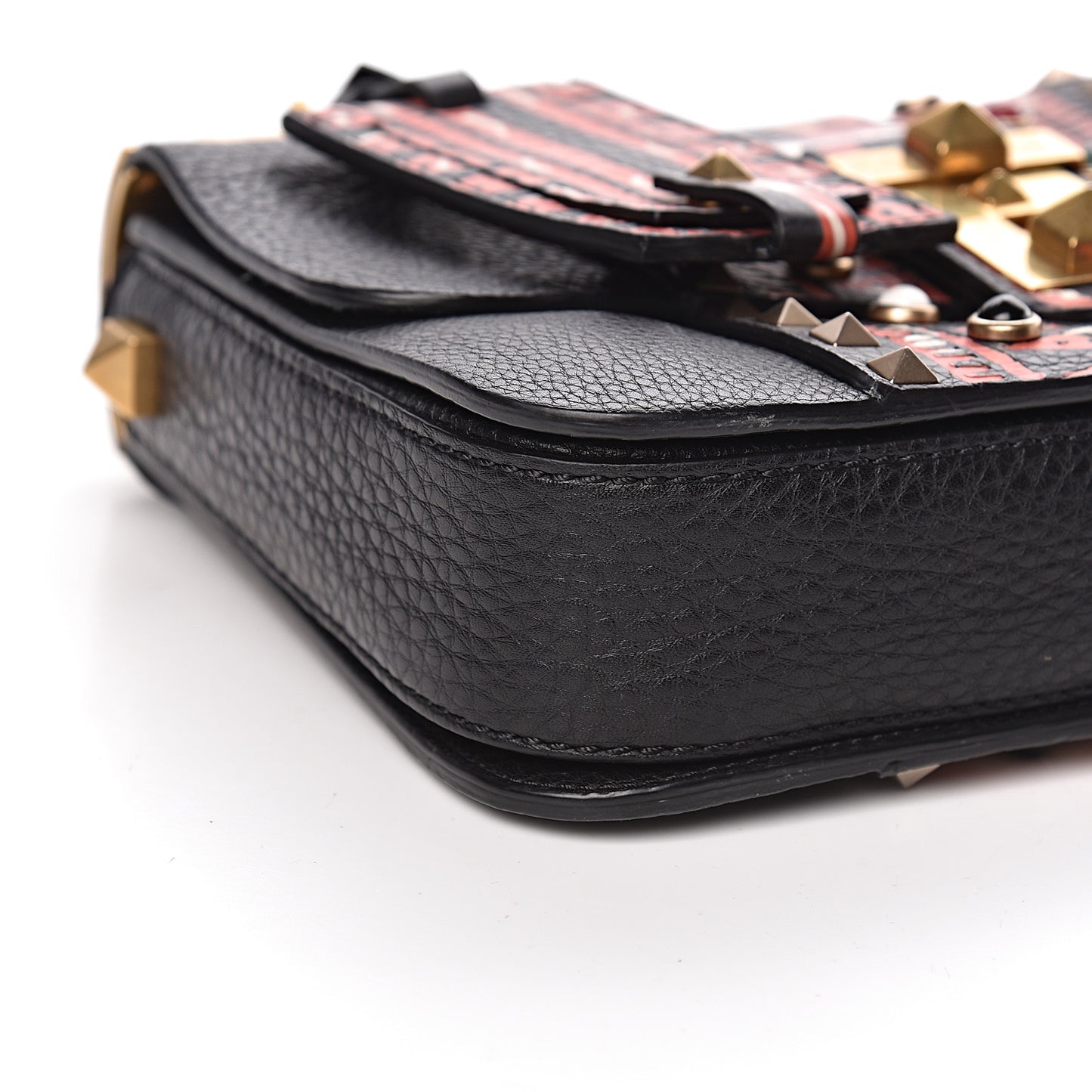 Calfskin Tribal B-Rockstud Rolling Flap Black