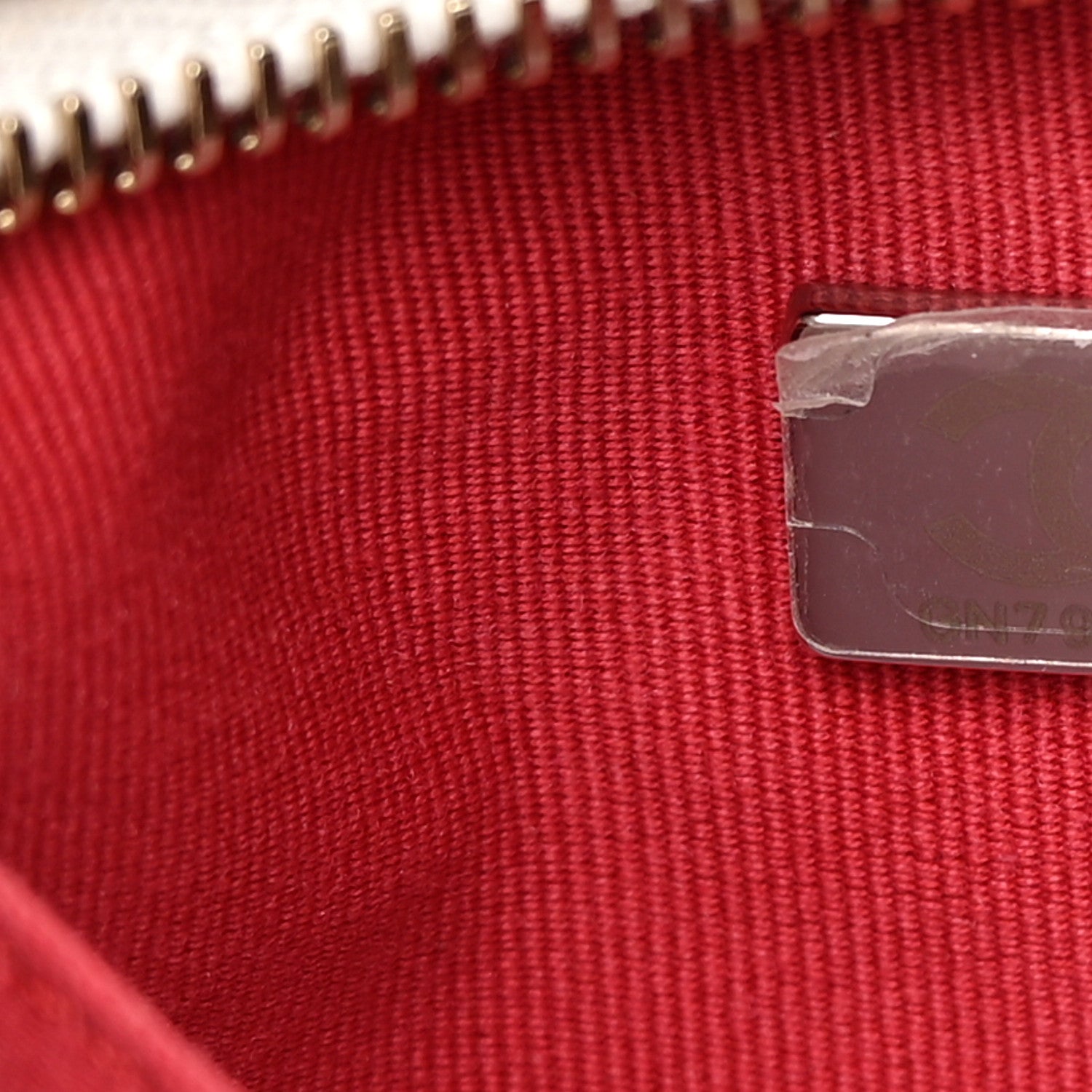 Chanel Aged Calfskin Quilted New Medium Gabrielle Hobo White 6 of 13