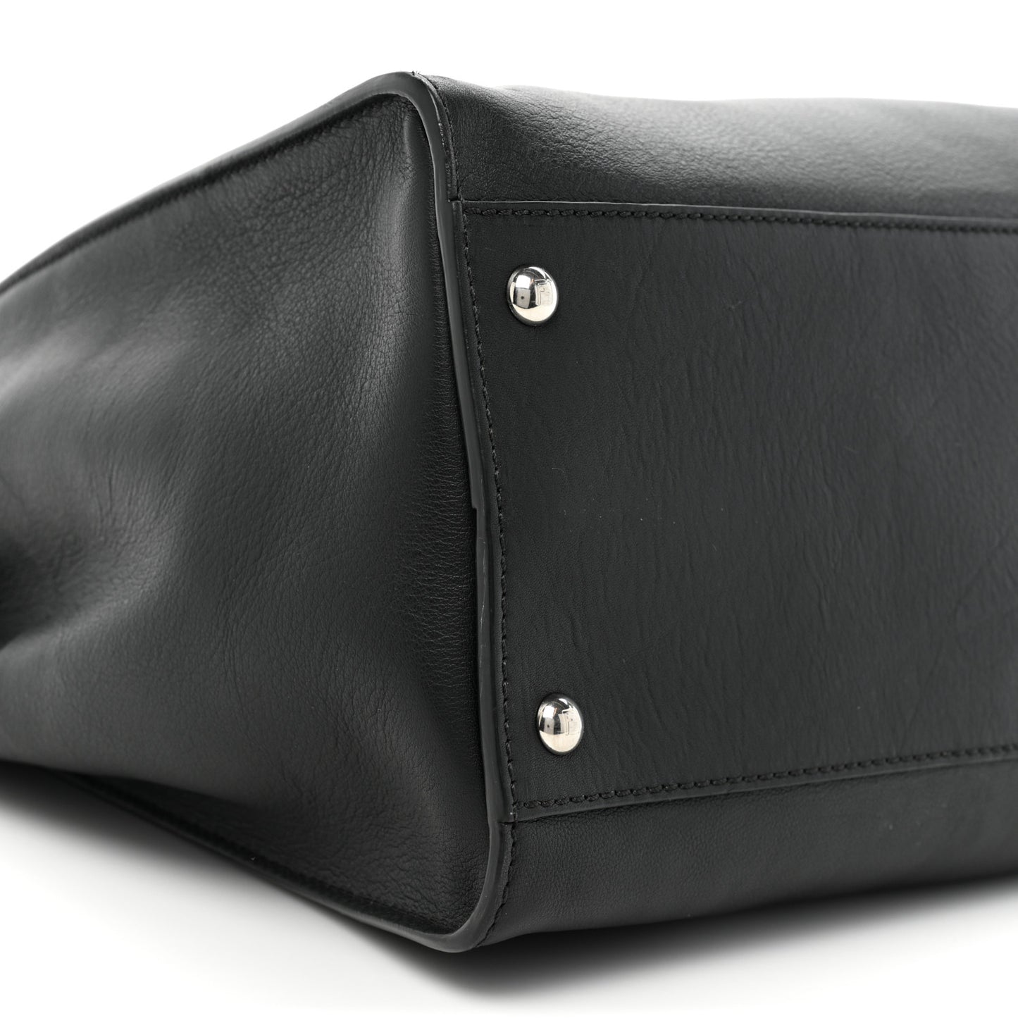 Vitello Dolce Marmol Patent Crocodile Trapuntata Large Peekaboo Iconic Satchel Black Fumo