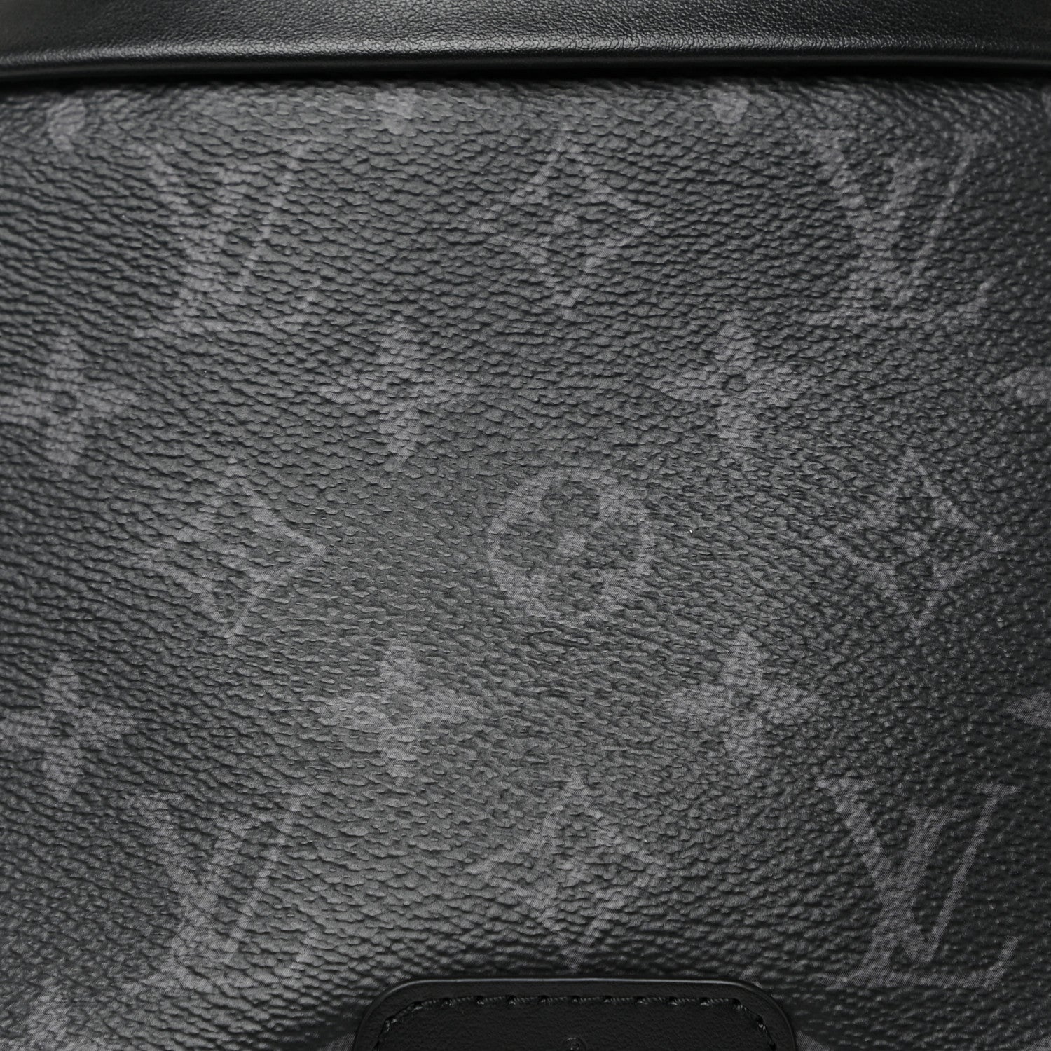 Louis Vuitton Monogram Eclipse Discovery Bumbag 7 of 13
