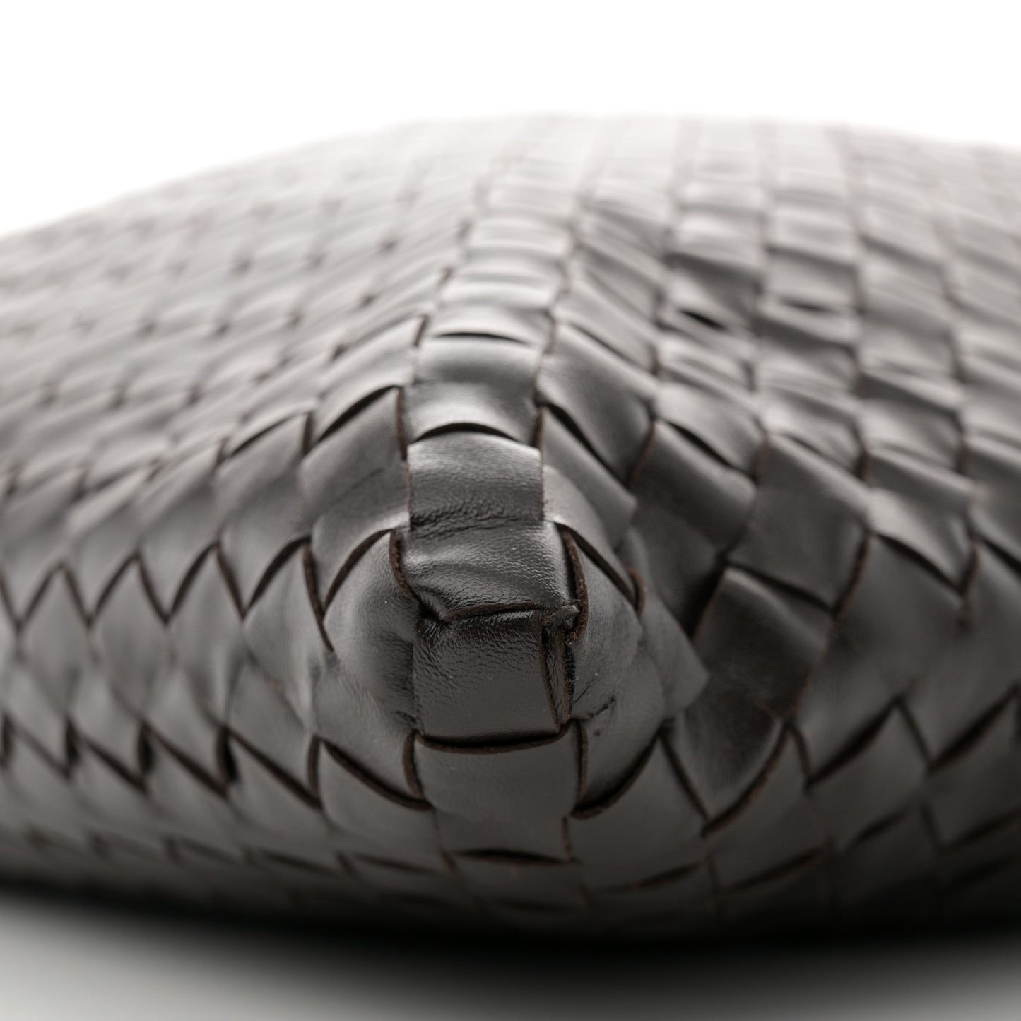 Calfskin Intrecciato Large Hop Fondant