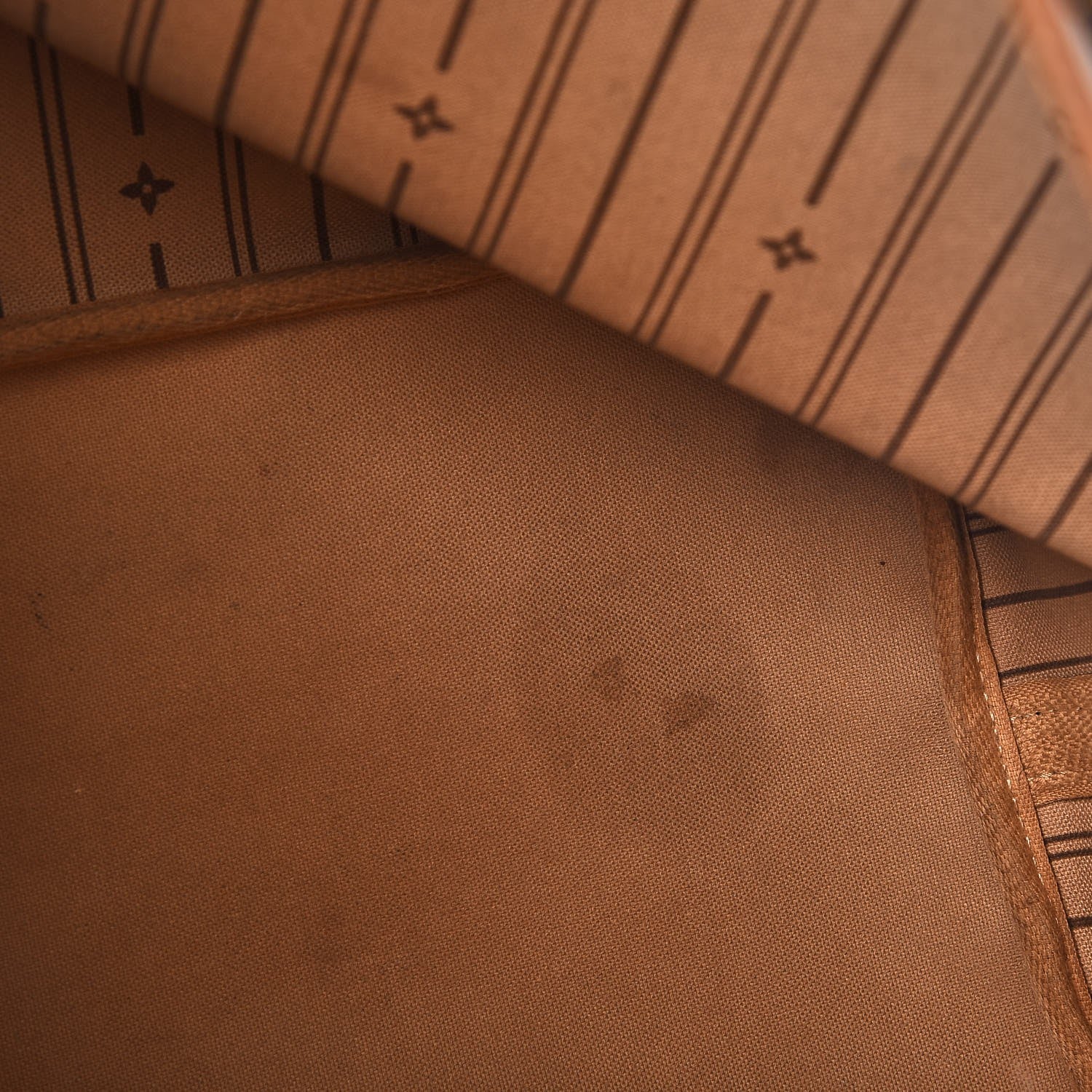 Louis Vuitton Monogram Neverfull GM 8 of 14