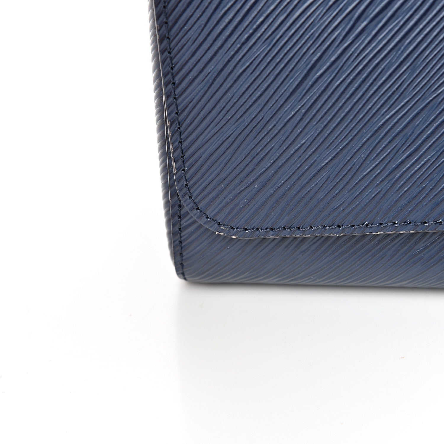 Louis Vuitton Epi Twist Shoulder Bag MM Indigo 12 of 14