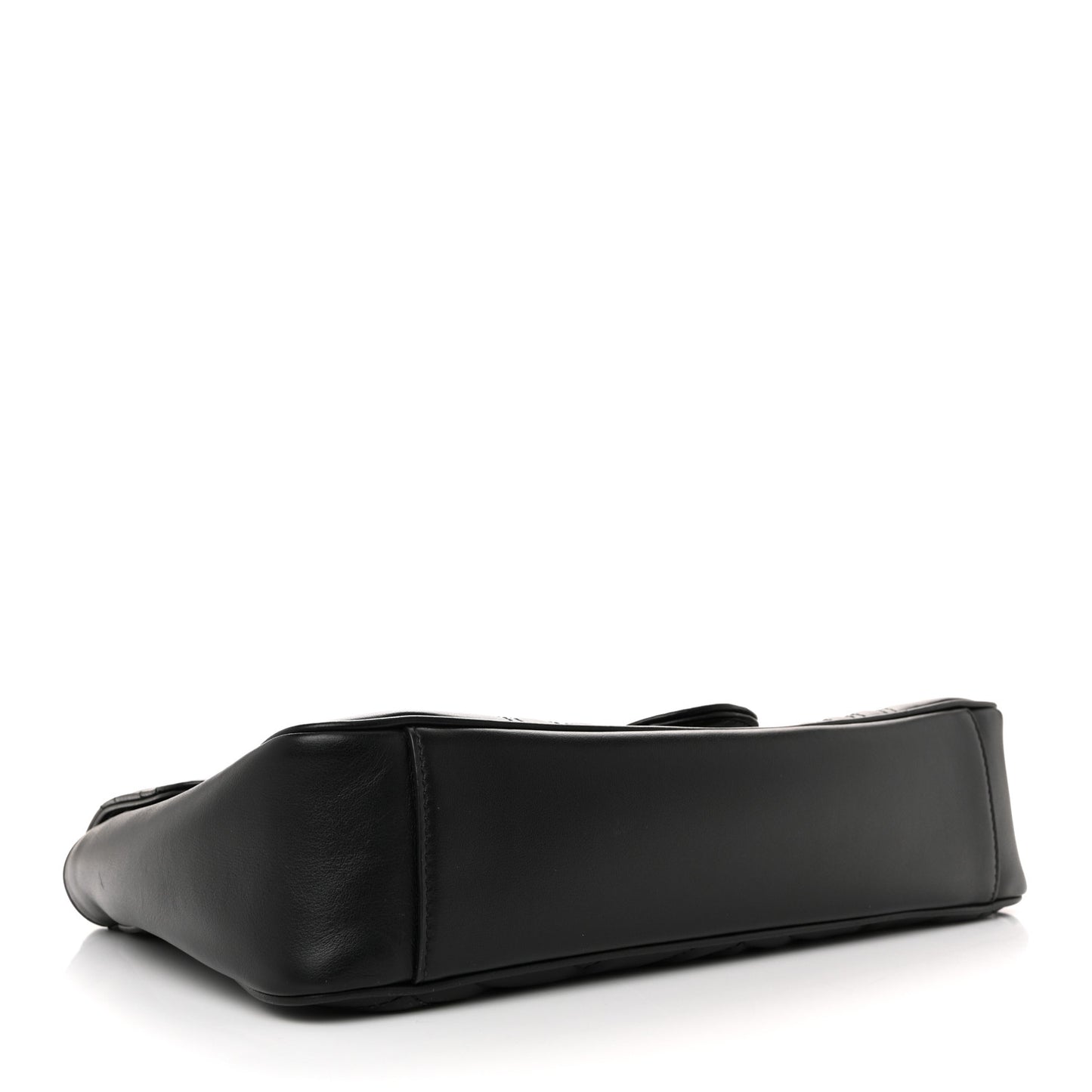 Calfskin Matelasse Medium GG Marmont Shoulder Bag Black