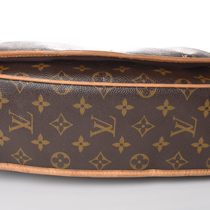 Louis Vuitton Monogram Menilmontant MM 15 of 16