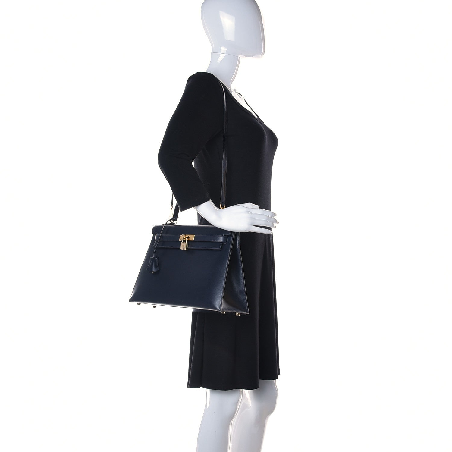 Hermes Box Kelly Sellier 32 Bleu Marine 2 of 34