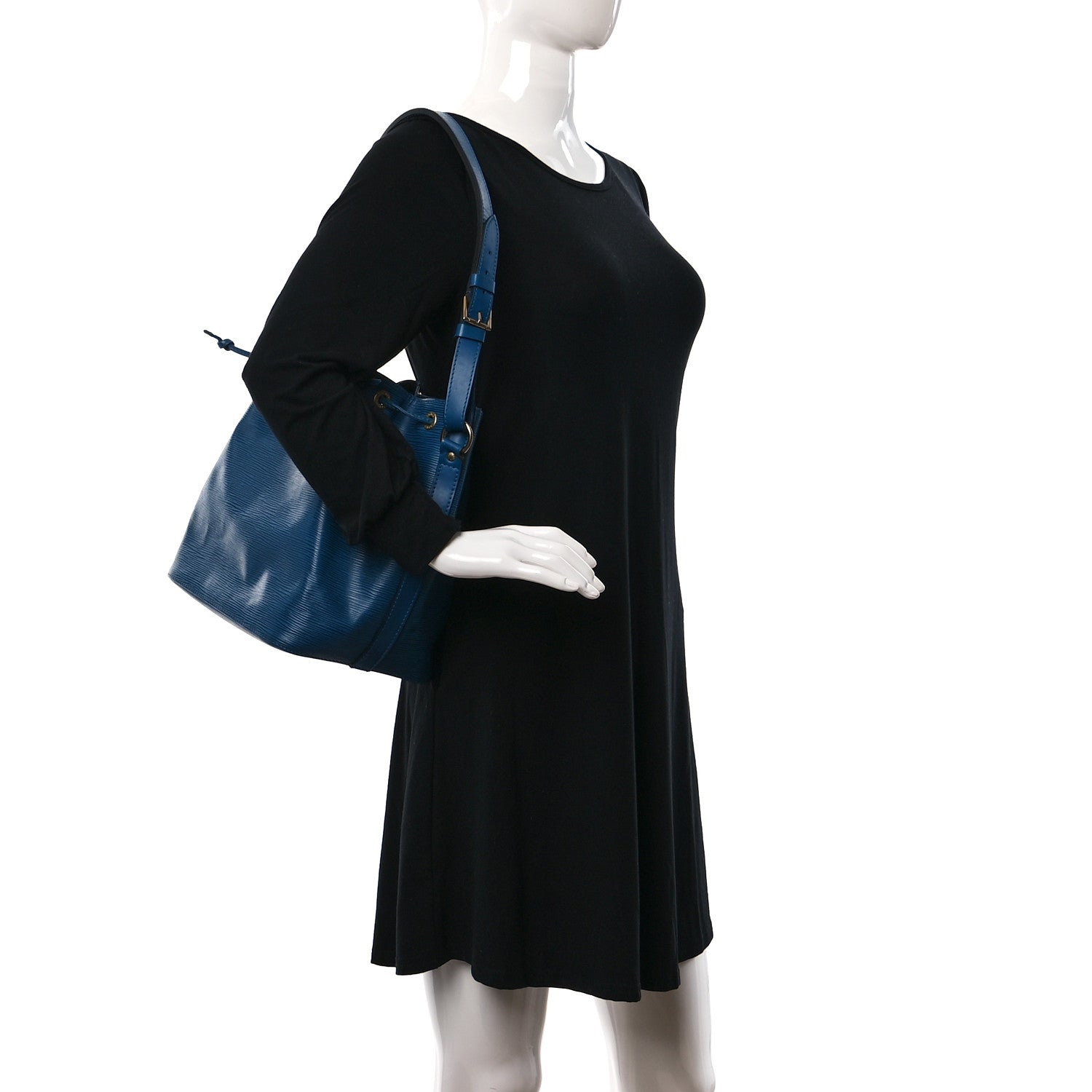 Louis Vuitton Epi Petit Noe Toledo 2 of 8