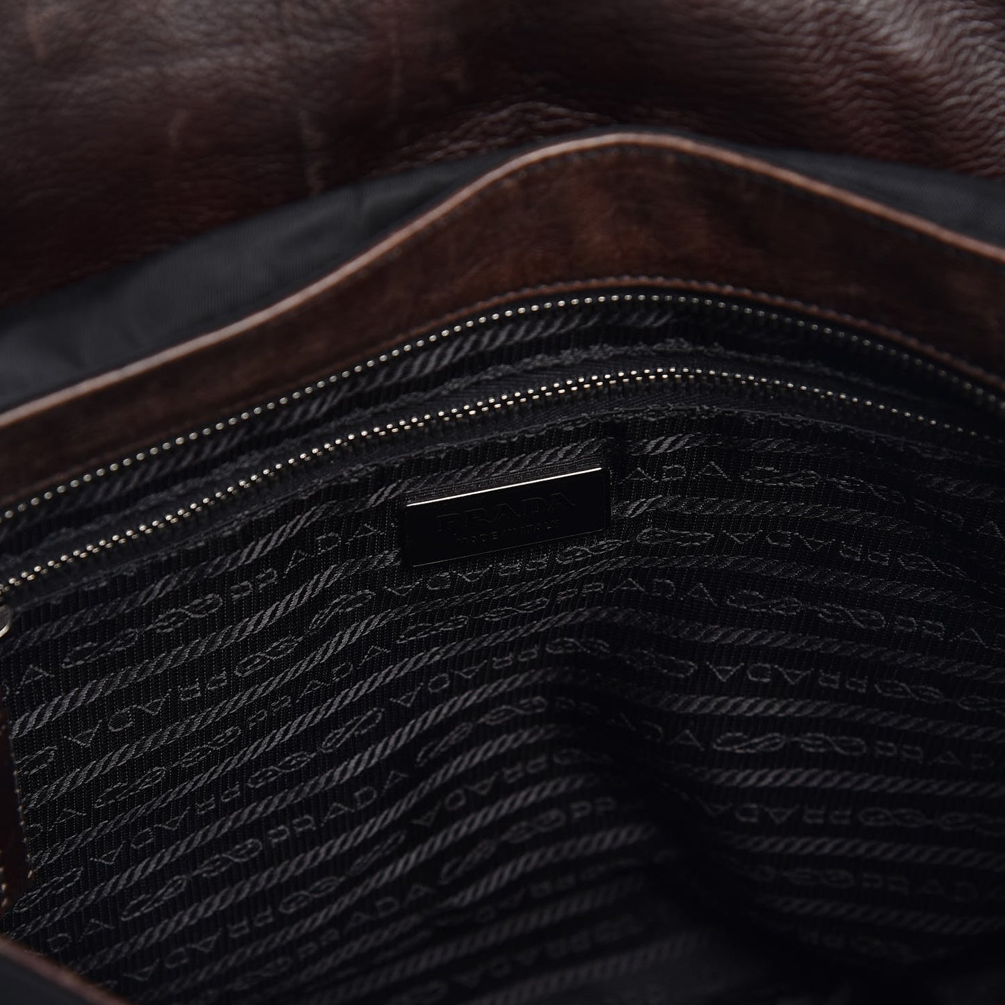 Tessuto Nylon Calfskin Studded Shoulder Bag Bruciato