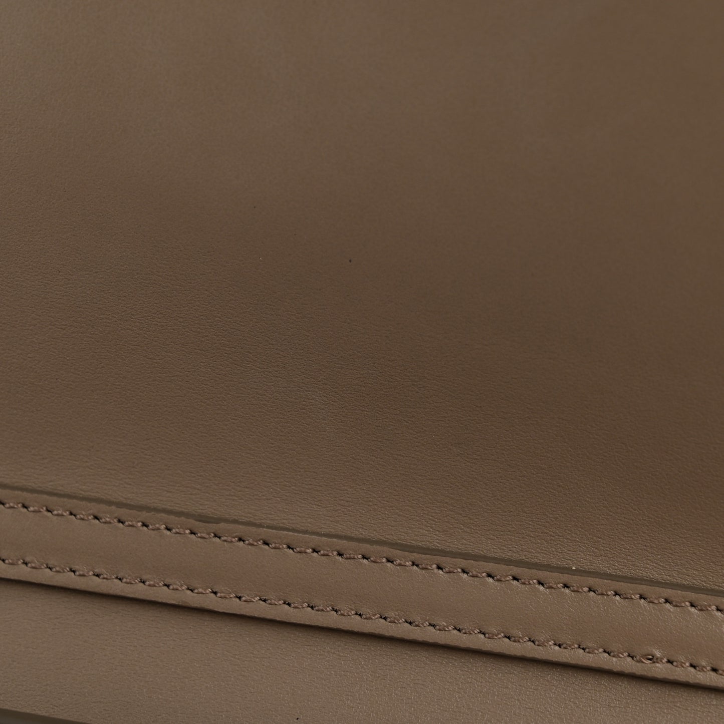 Calfskin Suede C Clutch With Chain Motty Grey