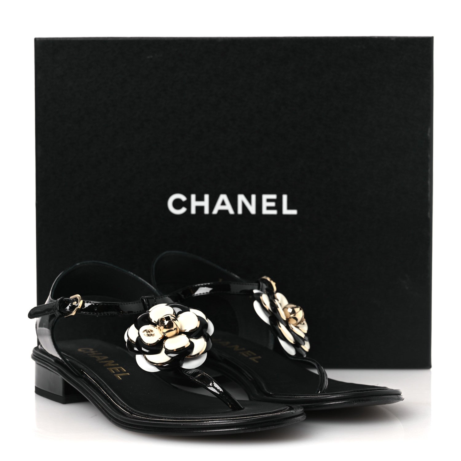Chanel Patent Calfskin Camellia Thong Sandals 37 Black White 14 of 14